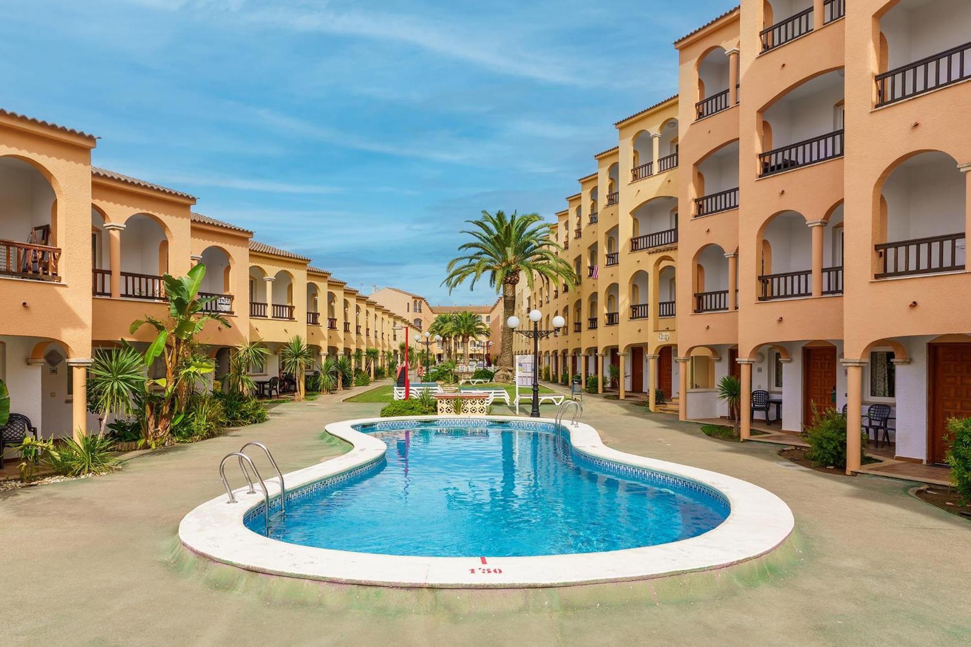 Apartamentos Turisticos Jardines Del Plaza Peniscola Exterior photo